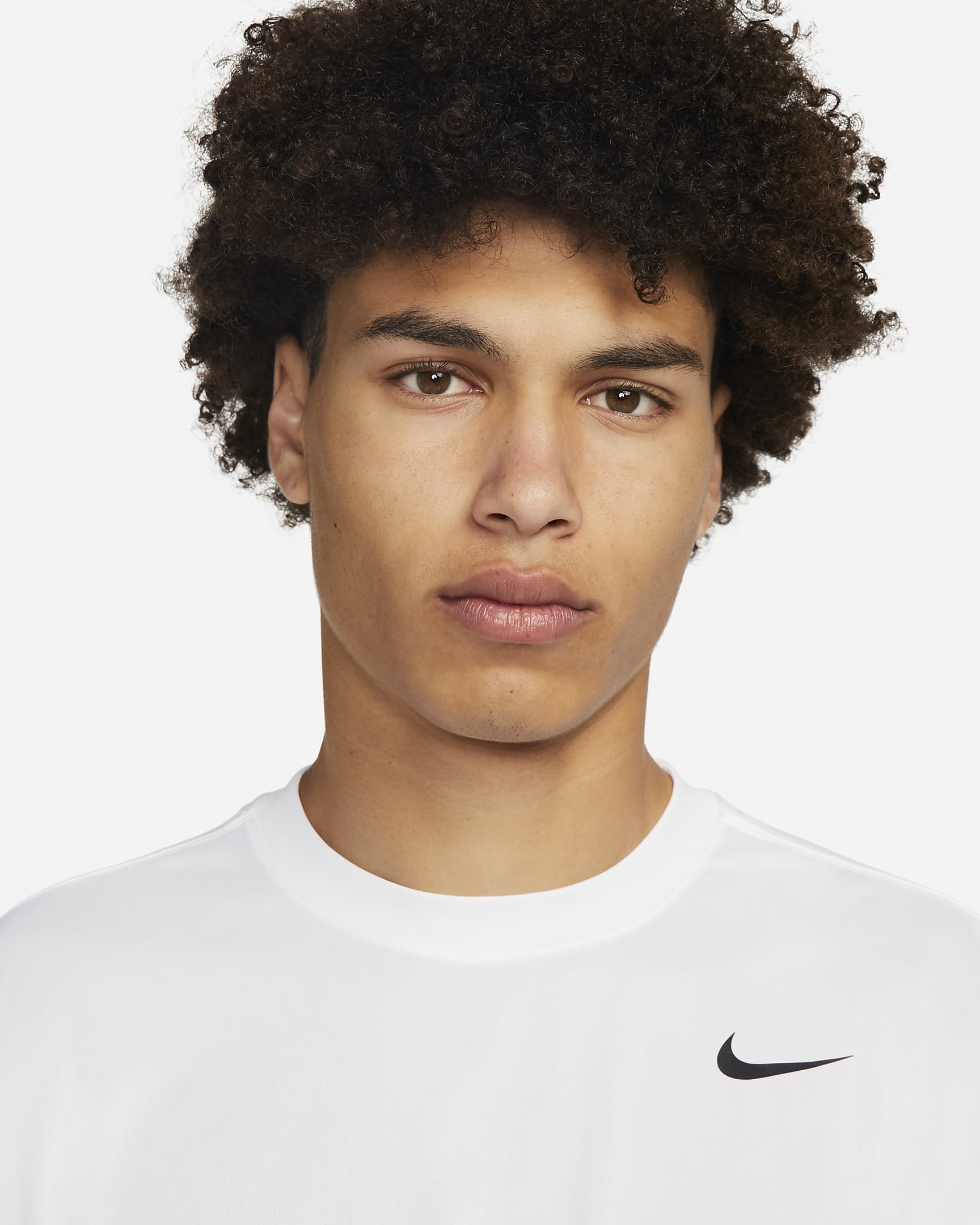 Nike Dri-FIT Legend Men's Short Sleeve