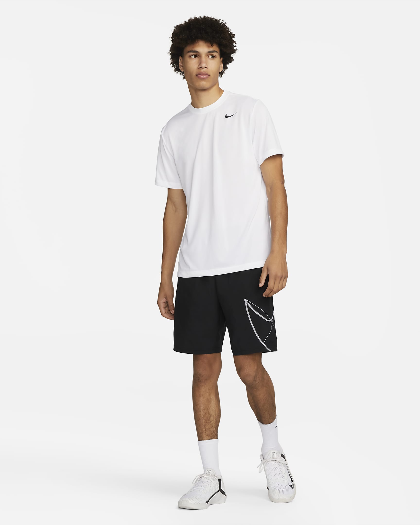 Nike Dri-FIT Legend Men's Short Sleeve