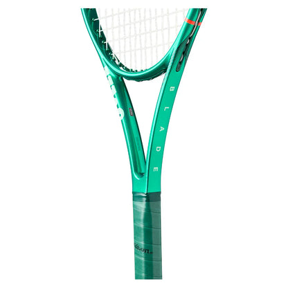 Wilson Blade 104 V10 Tennis Racquet