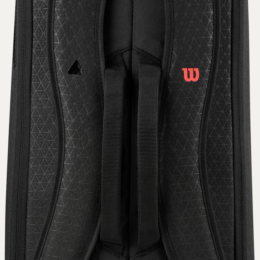 Wilson Clash v3 Super Tour 6 Pack Tennis Bag