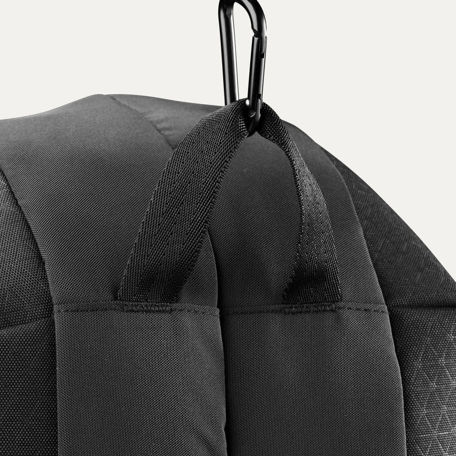 Wilson Clash v3 Super Tour 6 Pack Tennis Bag